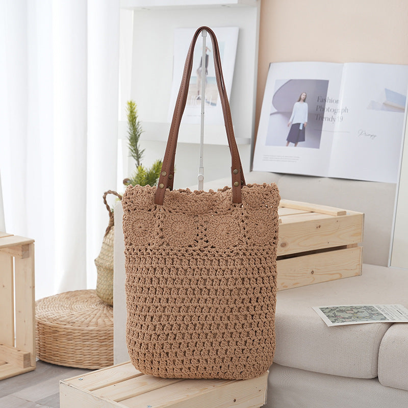 Crochet tote bag with leather handles LoungeYard — product view 3