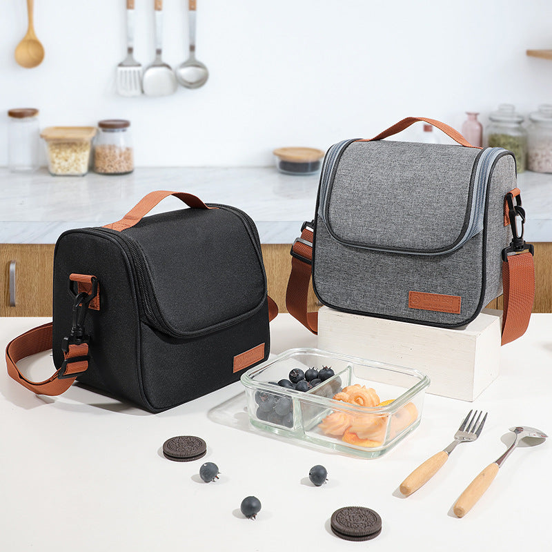 Insulated Food Carrier LoungeYard — product view 1