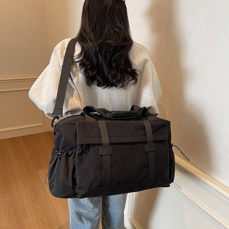 Multi-Functional Sports Overnight Duffle Bag — product view 4