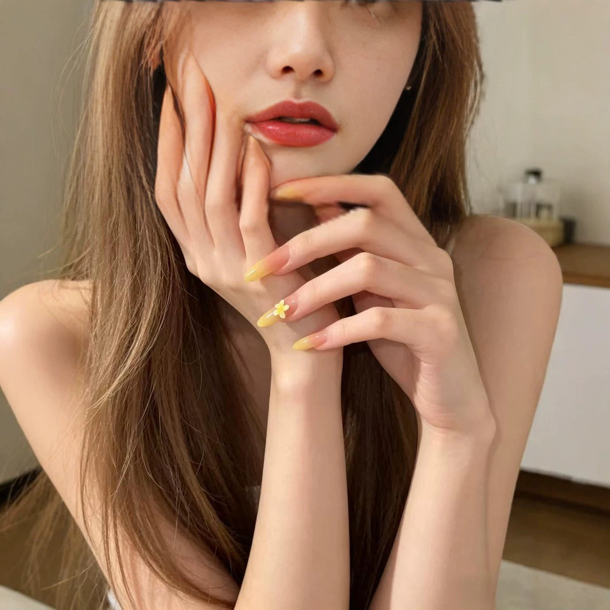 Elegant Ombre Nail Extensions — product view 2