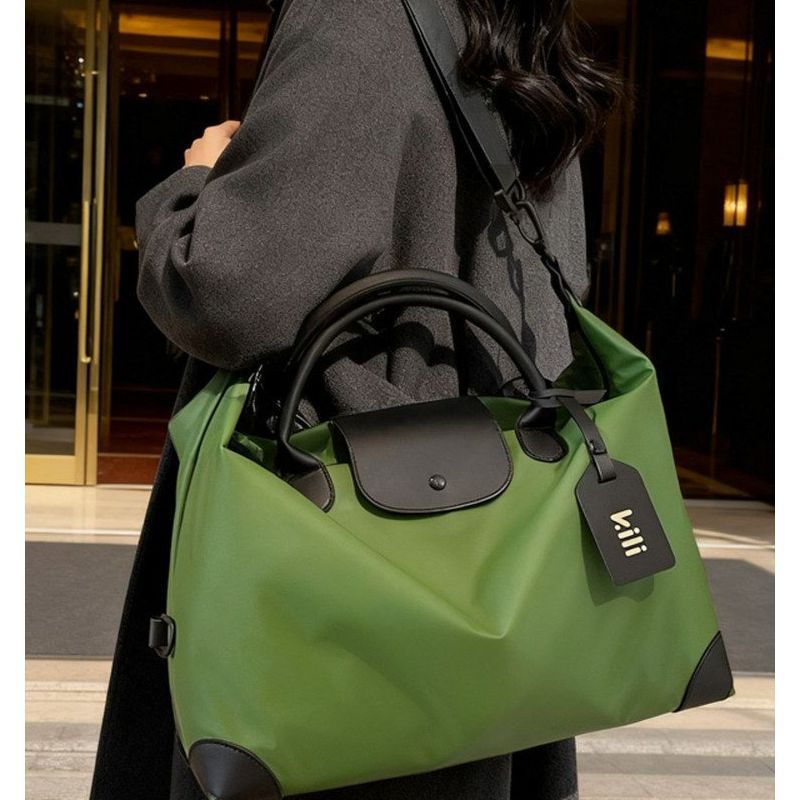 Waterproof Travel Duffel Bag LoungeYard — product view 4