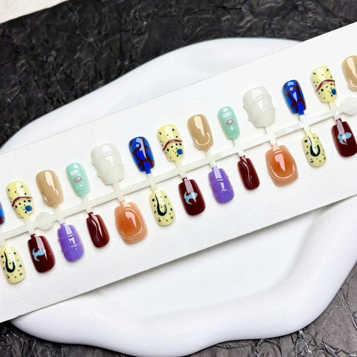 Creative Press-On Nail Art Set 1790746206 — product view 2