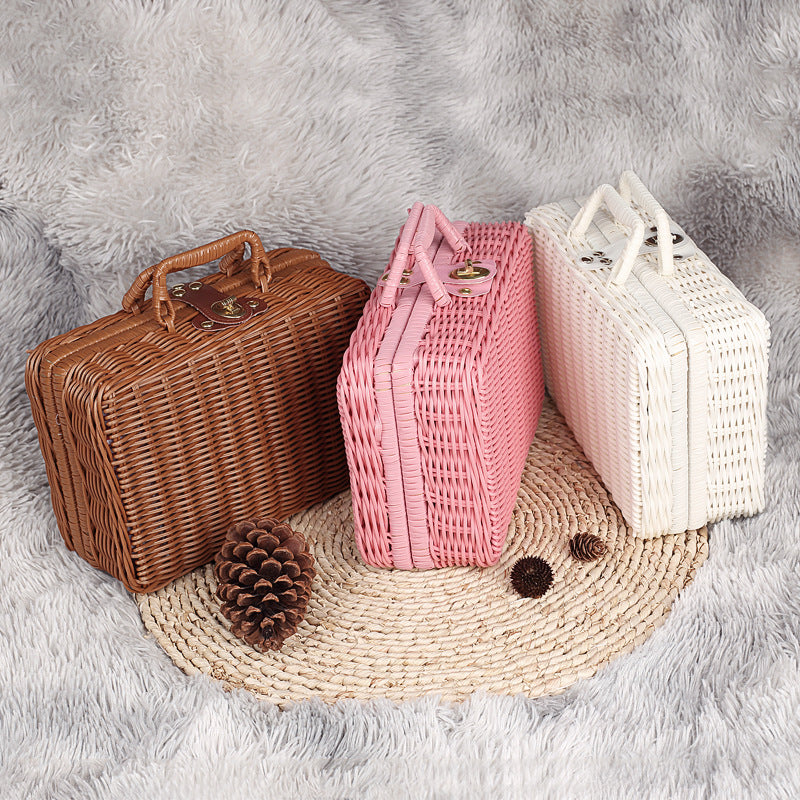 Chic Woven Storage Handbag LoungeYard — product view 1