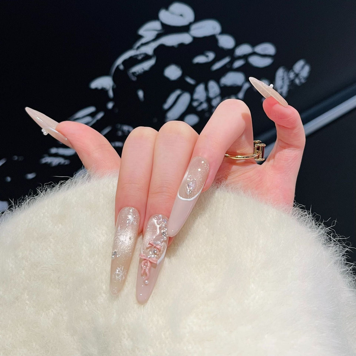 Elegant Decorative Press-On Nails 1790734252 — product view 3