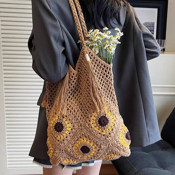 Leisure Beach Bag with Floral Details LoungeYard — product view 1