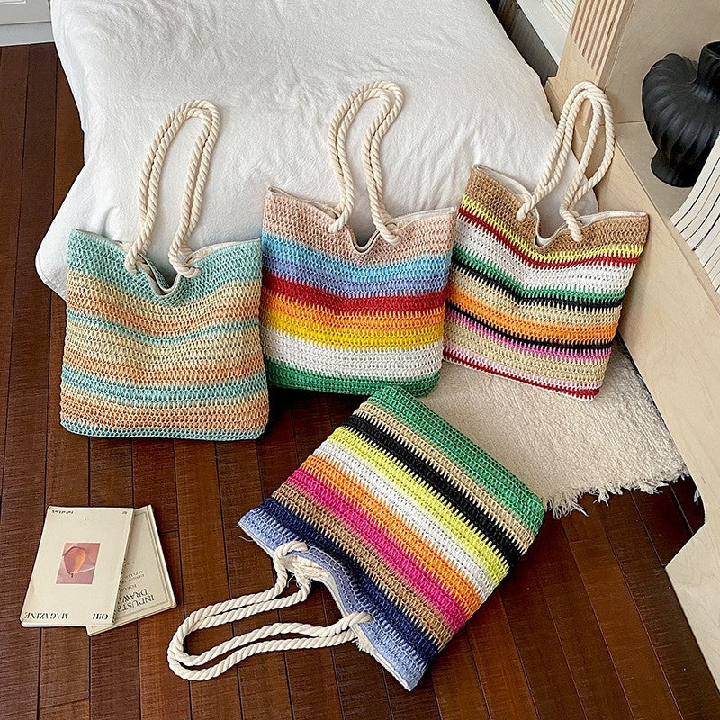 Casual Handwoven Straw Tote Bag — product view 5