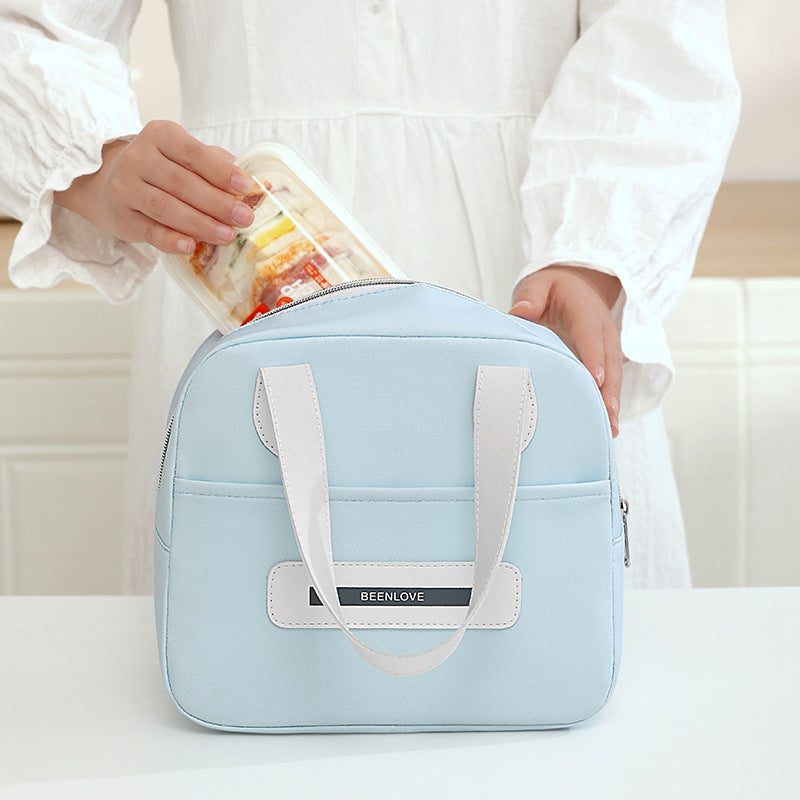 Stylish Insulated Lunch Tote — product view 3
