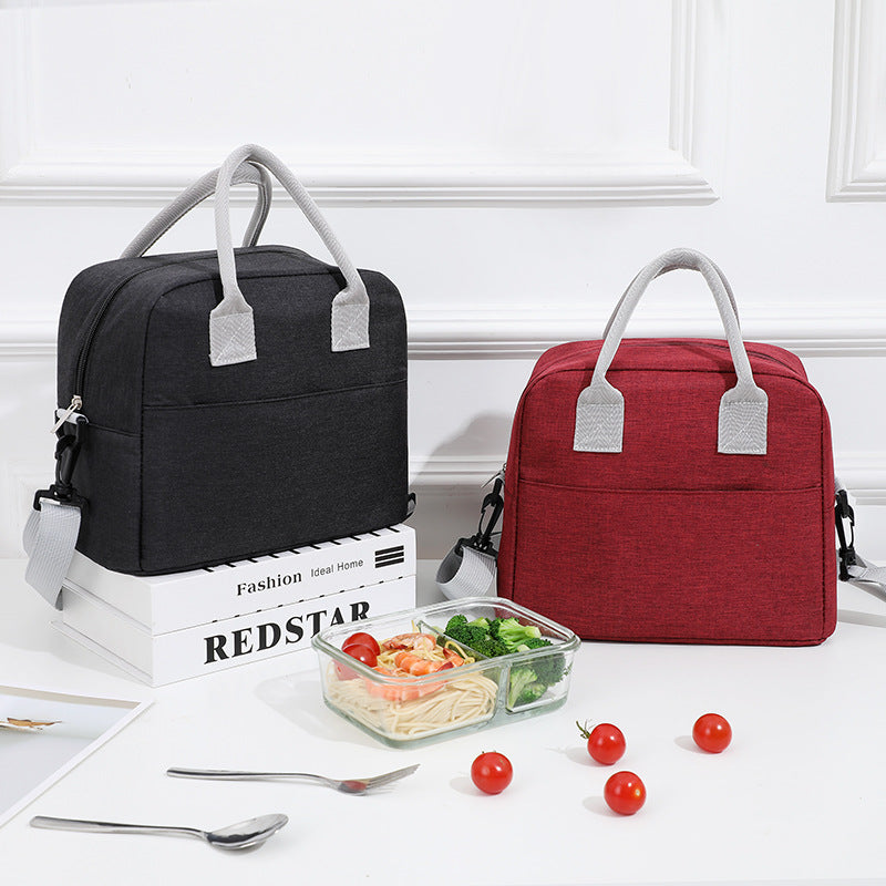 Compact Insulated Lunch Carrier LoungeYard — product view 1