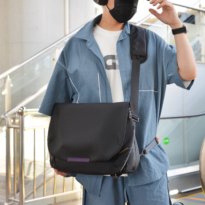 Messenger bag LoungeYard — product view 4