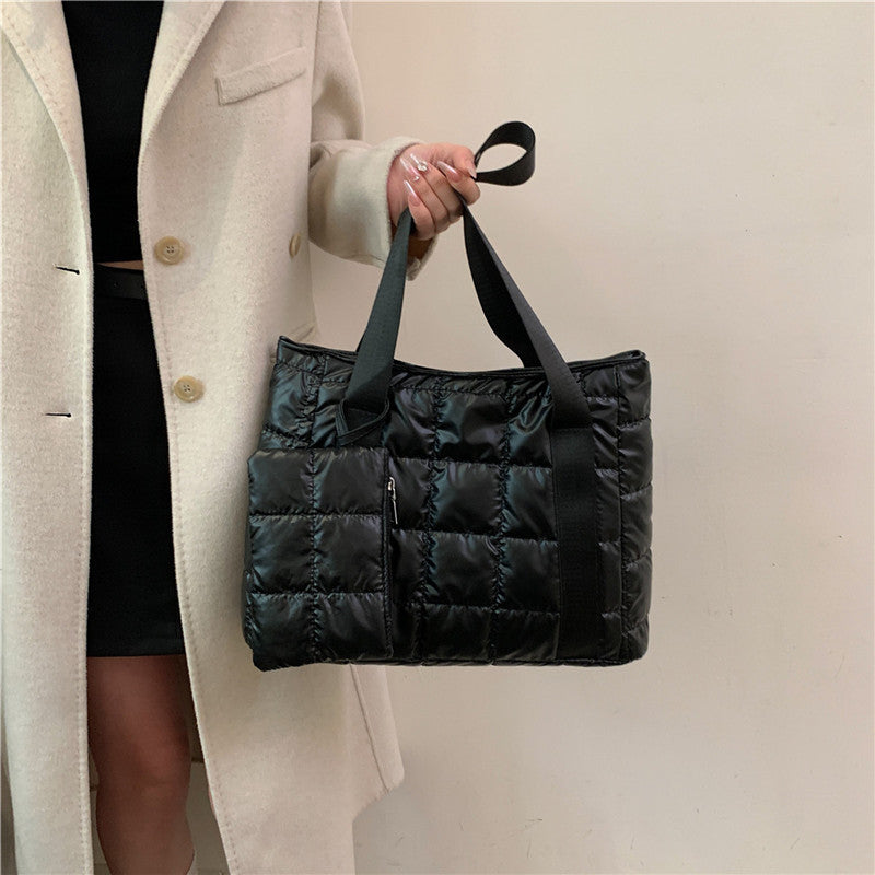 Versatile Quilted Tote Bag LoungeYard — product view 1