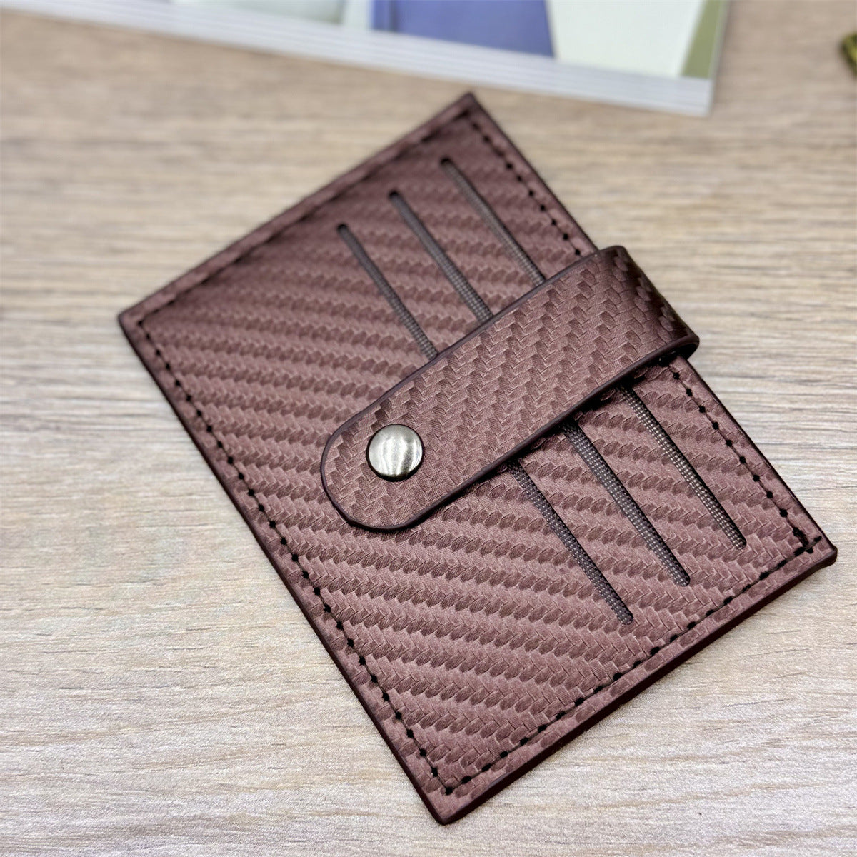 Cardholder — product view 3
