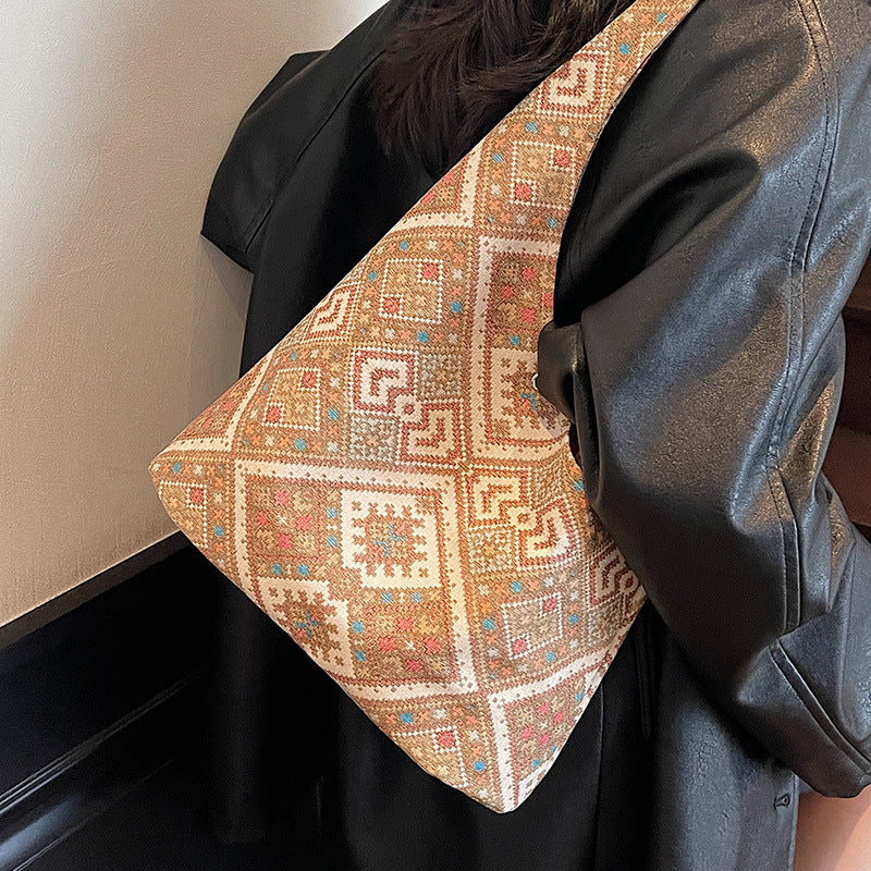 Ethnic Patterned Shoulder Bag — product view 1