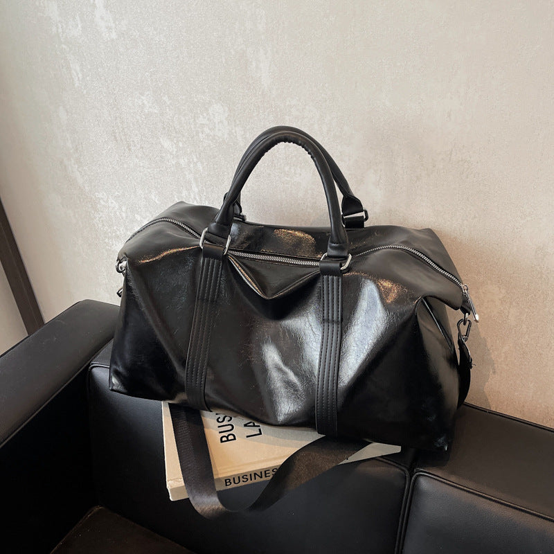 Elegant and Durable Travel Bag LoungeYard — product view 7