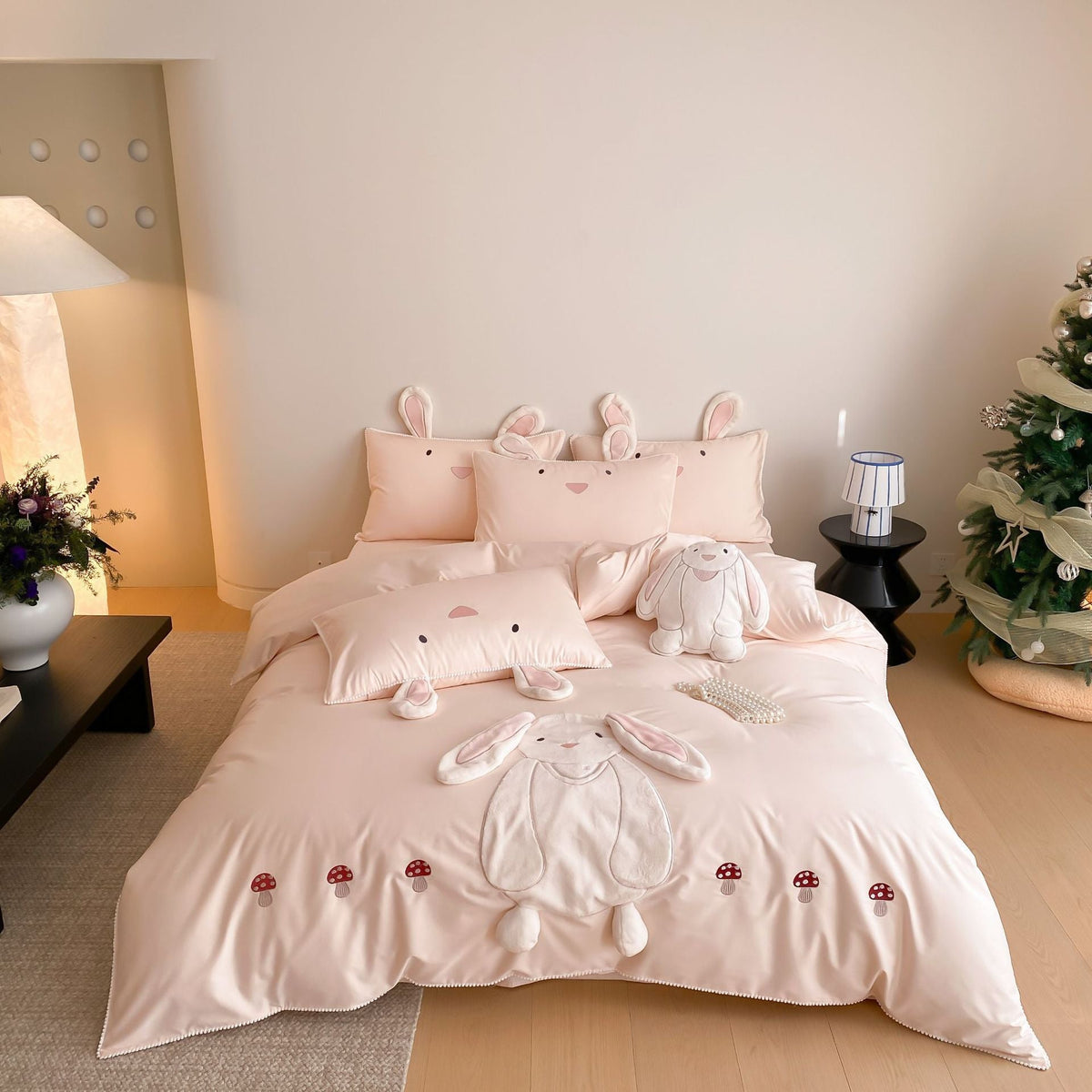 Kids bedding set with 3D bunny appliqué and cuddle pillow — product view 7