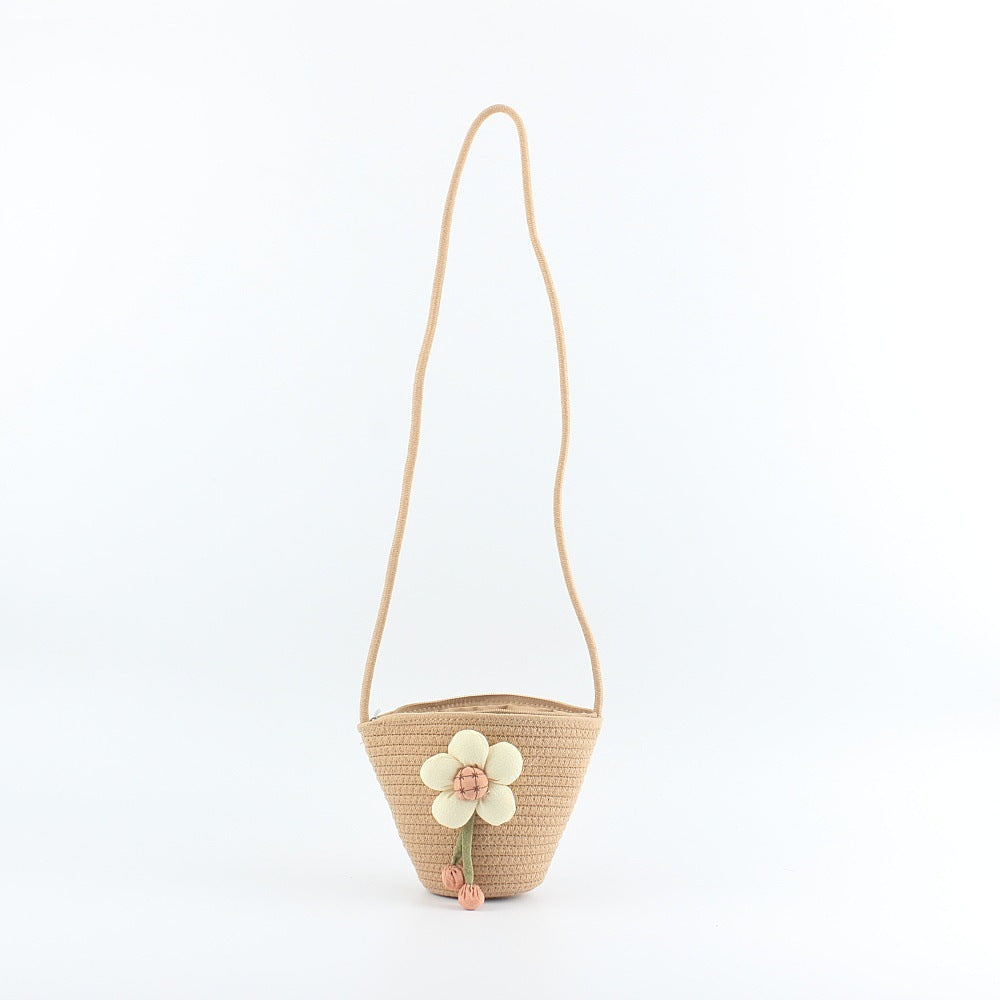 Handcrafted shoulder bag LoungeYard — product view 2