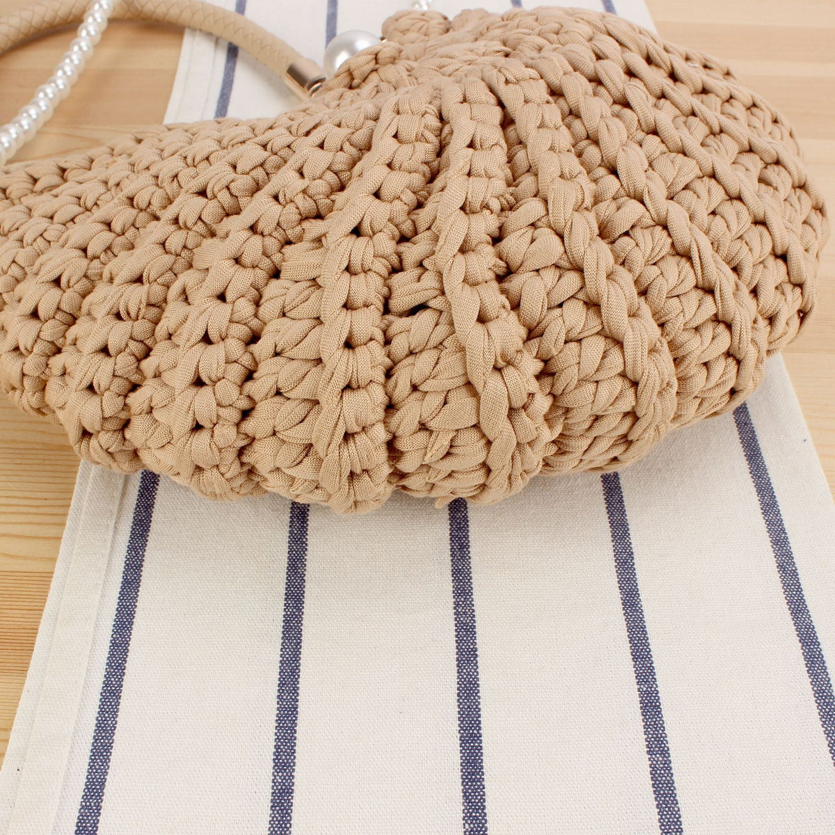 Fashionable Evening Bag LoungeYard — product view 4