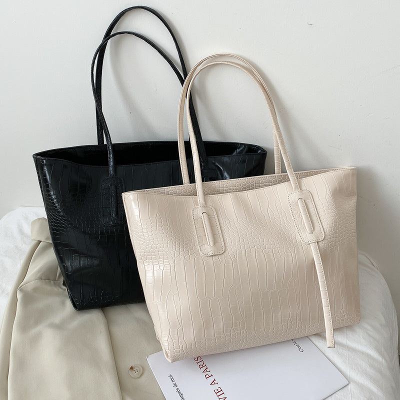 Crocodile Patterned Tote Bag — product view 5