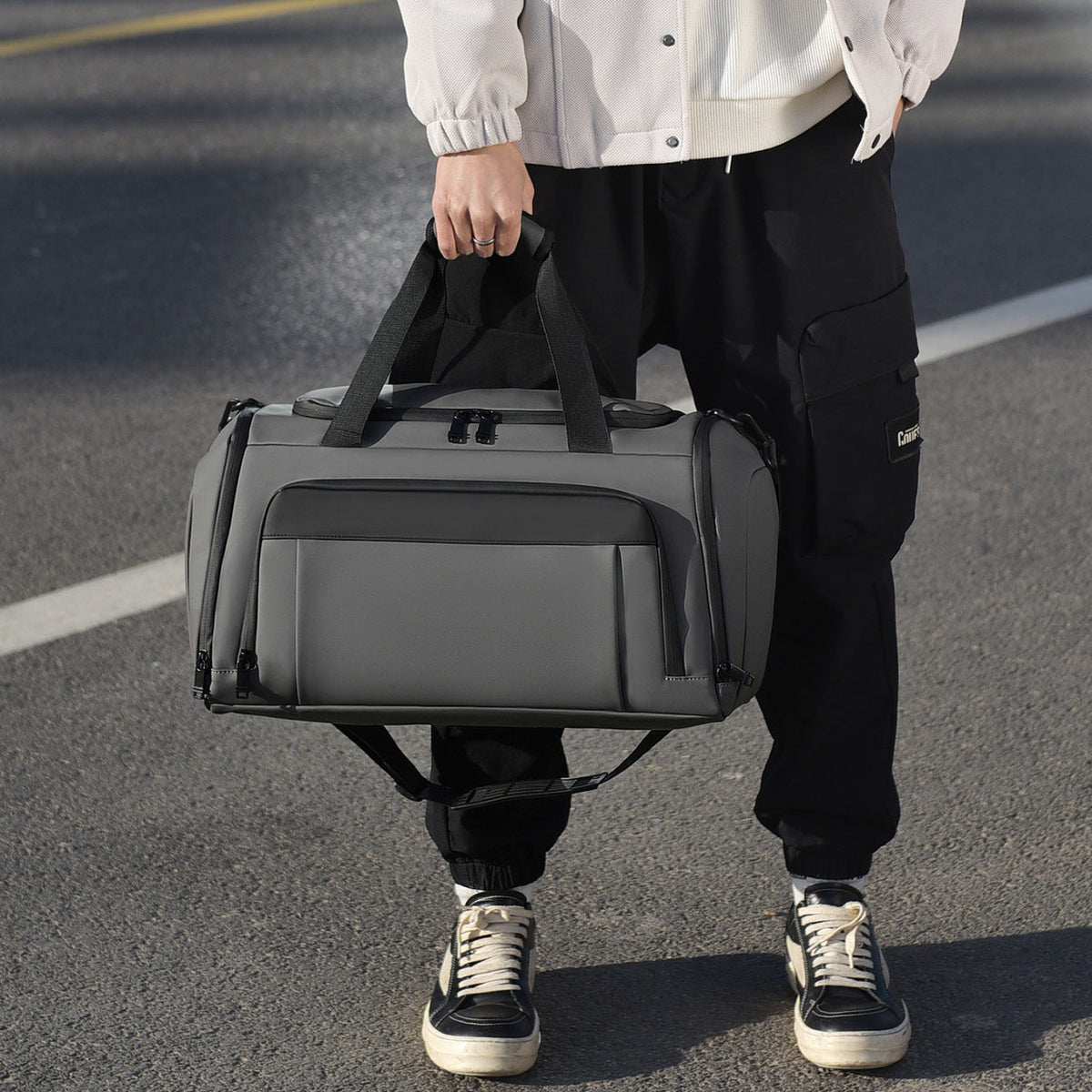 Sporty Duffel Bag With Innovative Space Concept LoungeYard — product view 1