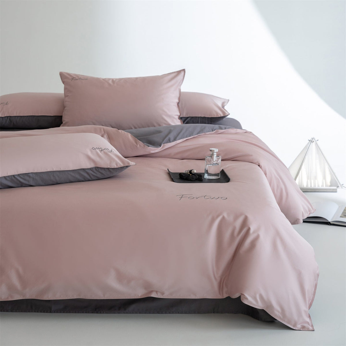 Reversible satin bedding set with fine tone-on-tone embroidery — product view 5