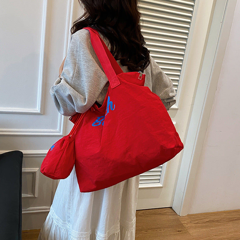 Stylish Beach Tote Bag LoungeYard — product view 2