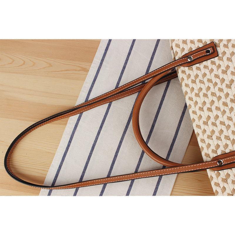 Trendy Woven Tote Bag LoungeYard — product view 2