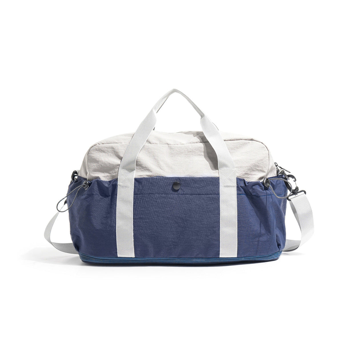 Sporty Travel Bag LoungeYard — product view 5
