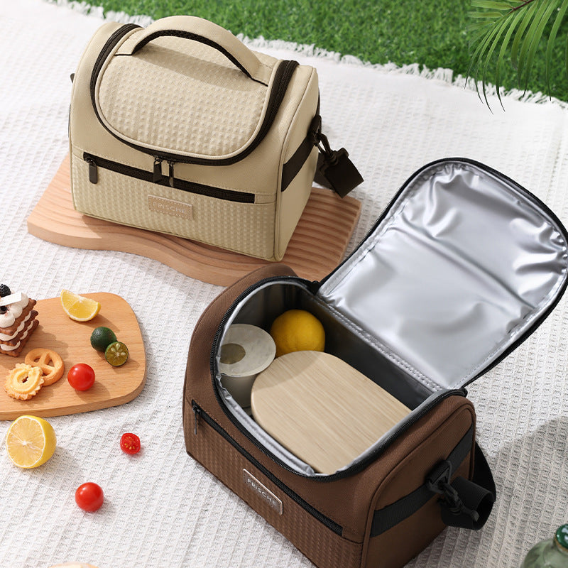 Insulated Lunch Box LoungeYard — product view 2