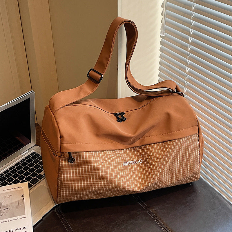 Versatile Travel Weekend Duffel — product view 1