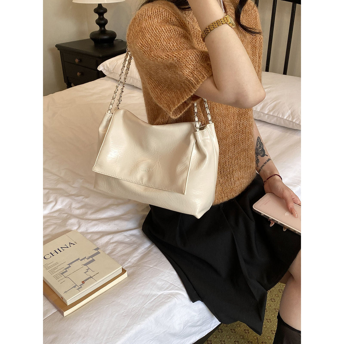 Chic Foldover Shoulder Bag LoungeYard — product view 6
