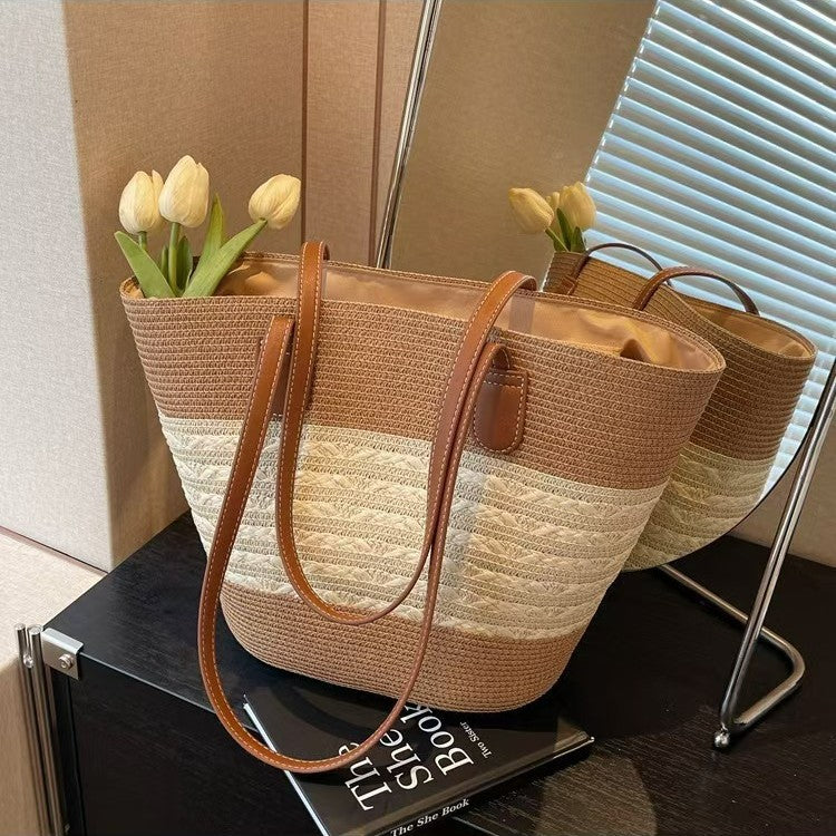 Trendy leisure bag LoungeYard — product view 4