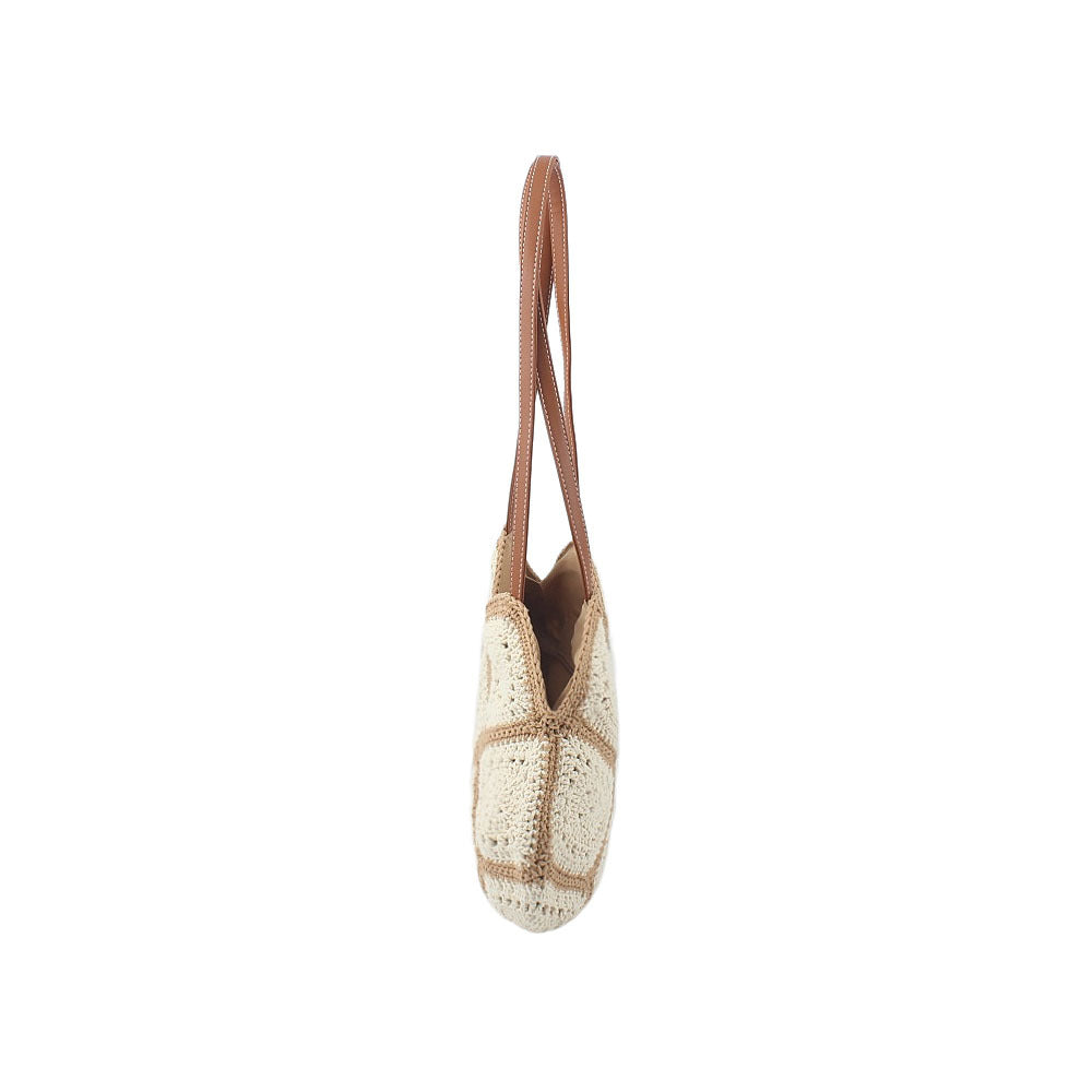 Crochet bag with elegant leather accent LoungeYard — product view 3