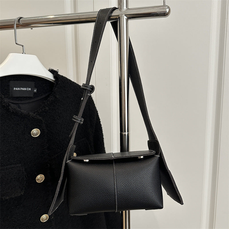 Minimalist Shoulder Bag — product view 1