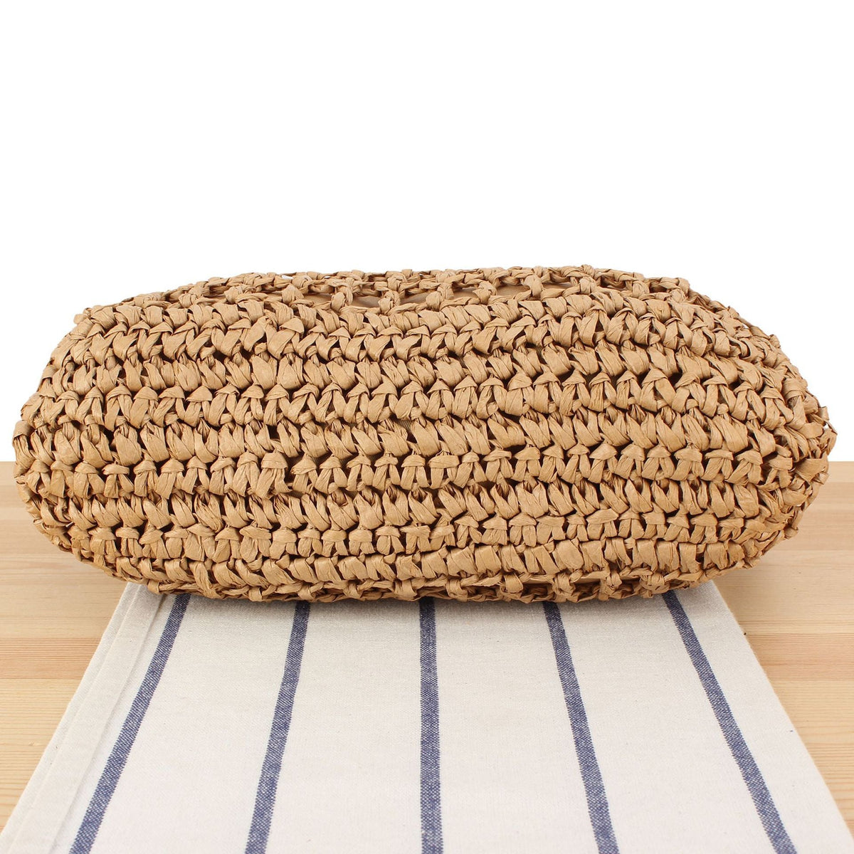 Handbag with Elegant Net Structure LoungeYard — product view 4