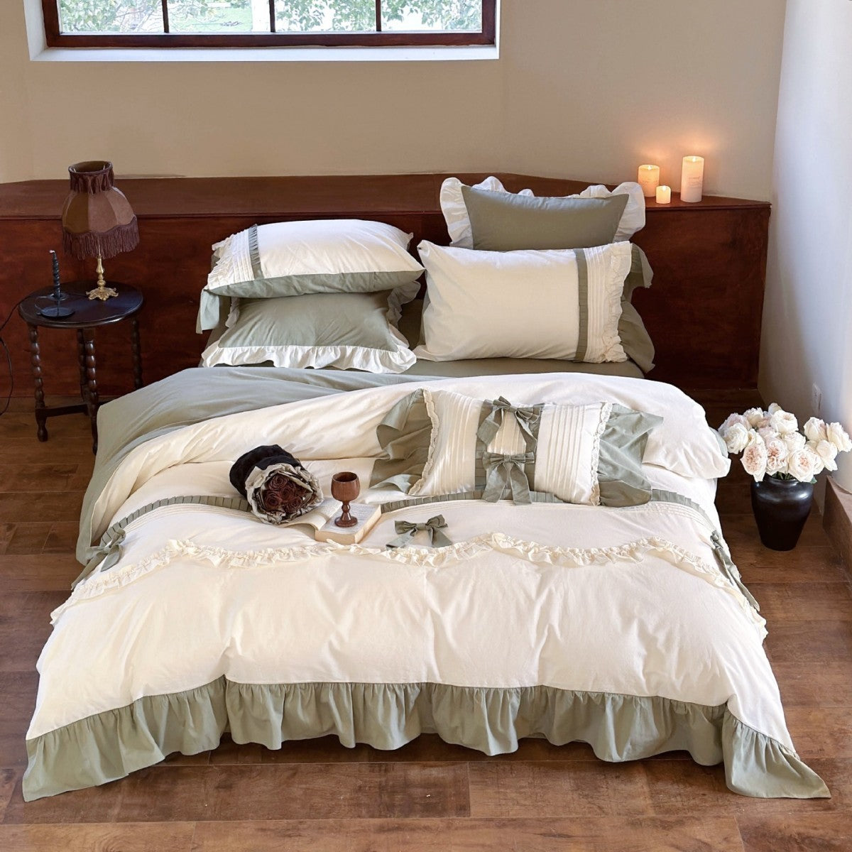 Bedding set in cottage chic with gathered hem and bow application — product view 6