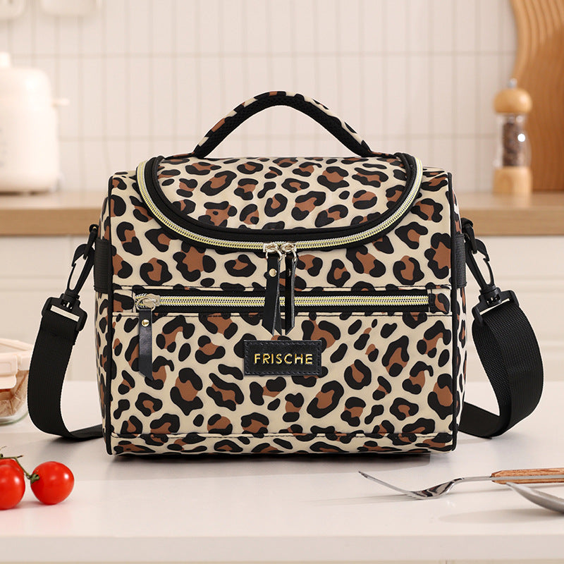 Stylish Insulated Lunch Bag — product view 4