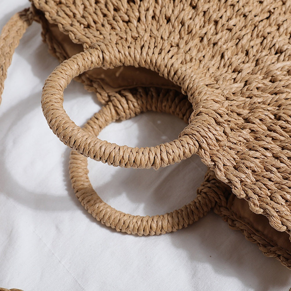 Handcrafted straw bag LoungeYard — product view 3