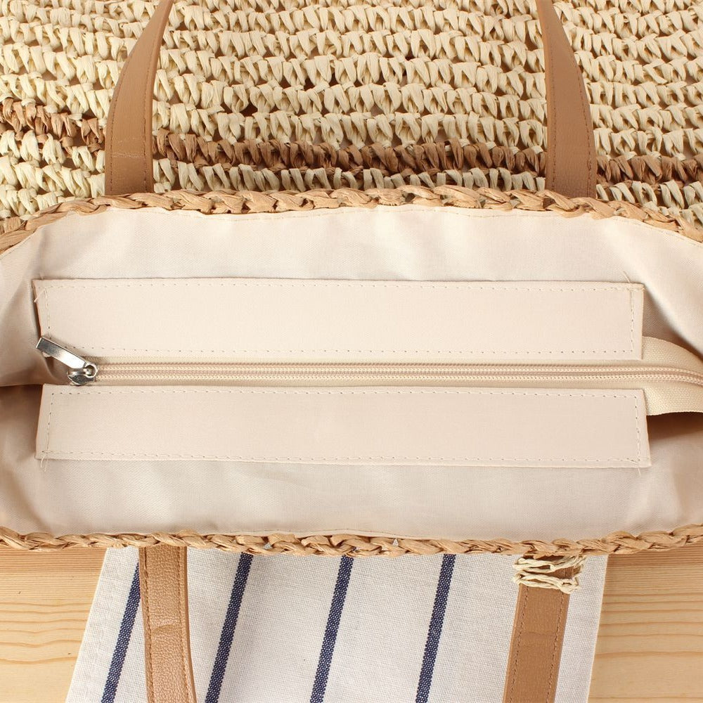 Large beach bag with elegant details LoungeYard — product view 2