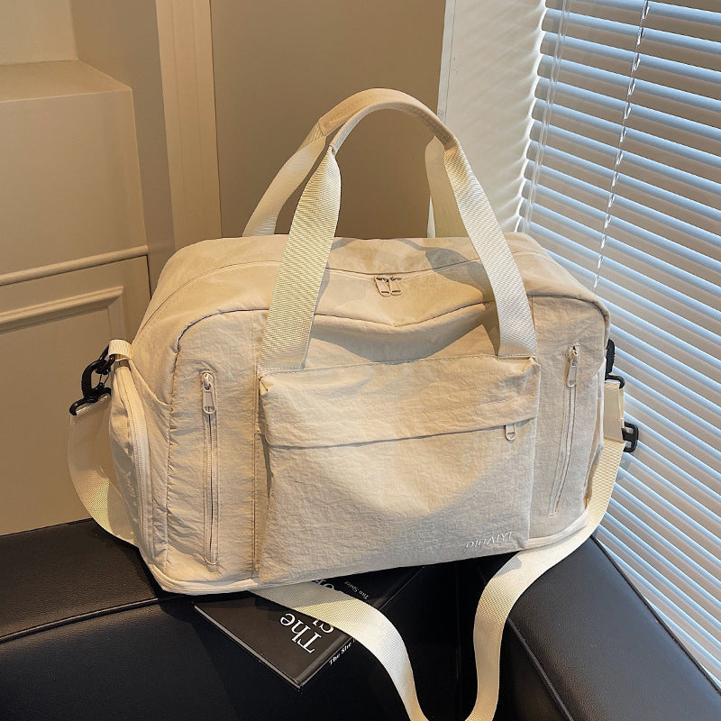 Versatile Multi-Compartment Duffle Bag — product view 2