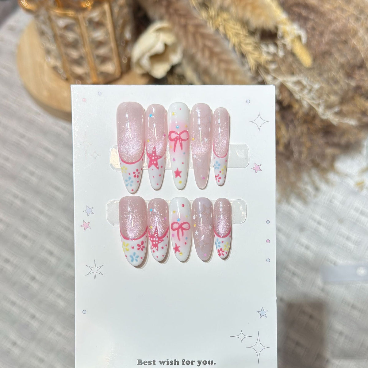 Creative Themed Press-On Nail Set — product view 3
