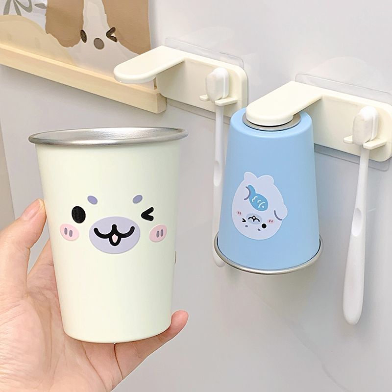 Wall cup holder with cute animal design LoungeYard — product view 1
