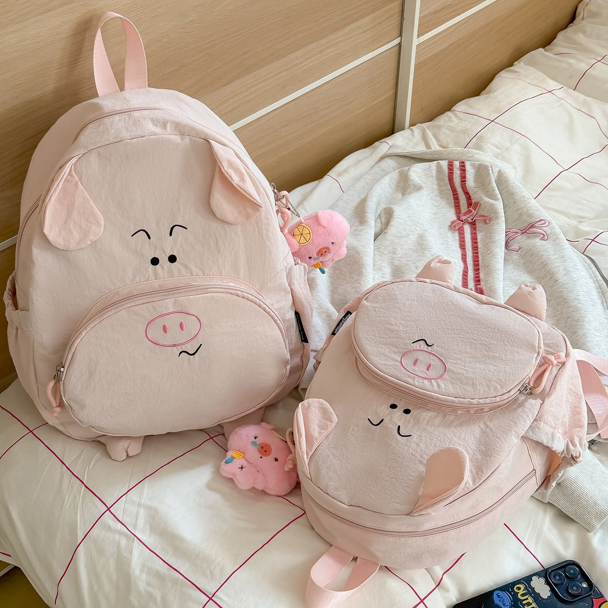 Cute Pig-Themed Backpack LoungeYard — product view 4