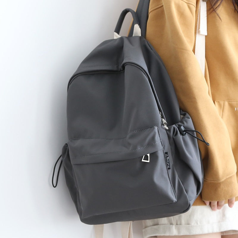Practical backpack with innovative closure system LoungeYard — product view 2