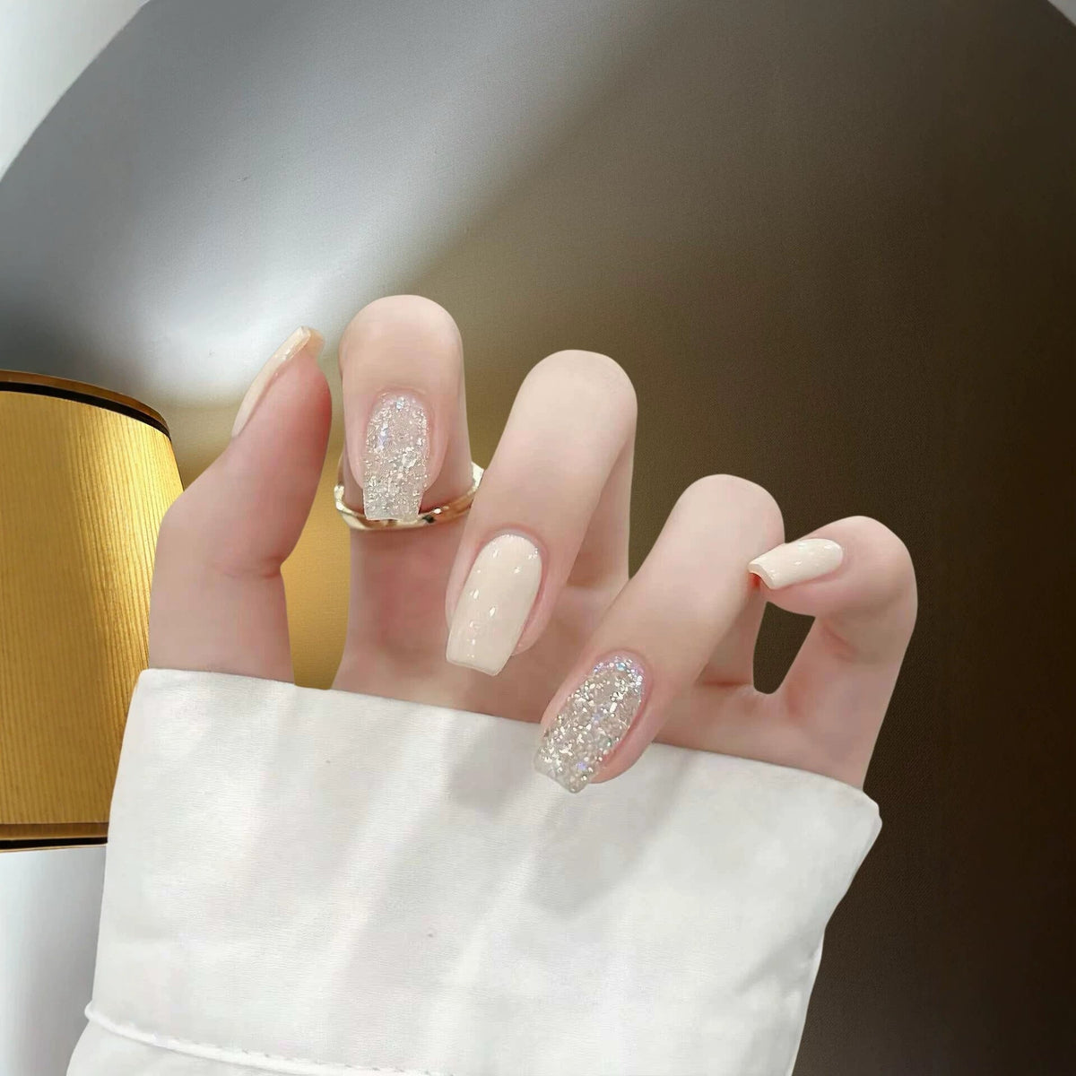 Glittery Press-On Nail Extensions — product view 3