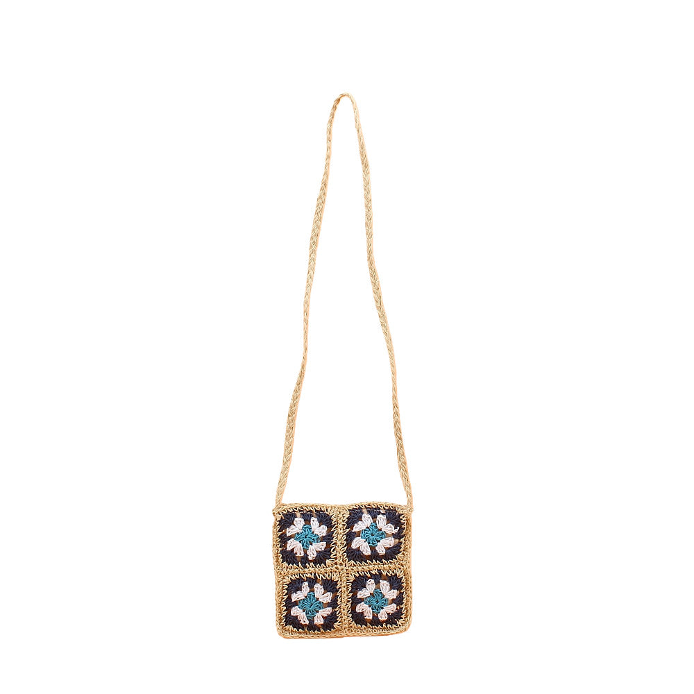 Shoulder bag with hand-crocheted floral pattern LoungeYard — product view 5