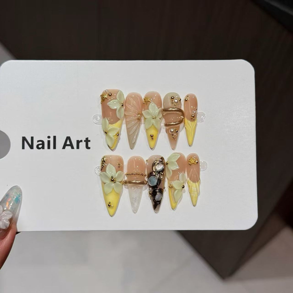Floral-Inspired Decorative Press-On Nail Set — product view 1