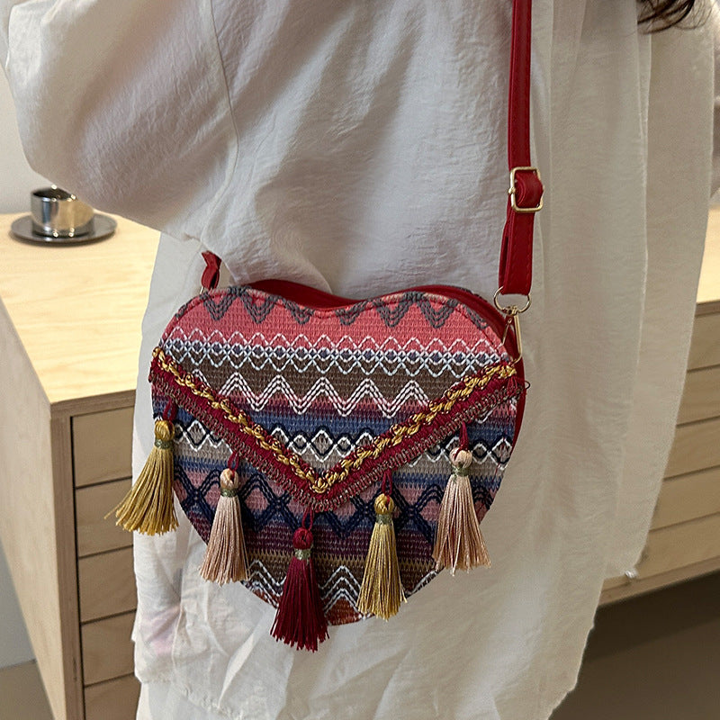 Bohemian Heart-Shaped Crossbody Bag — product view 2