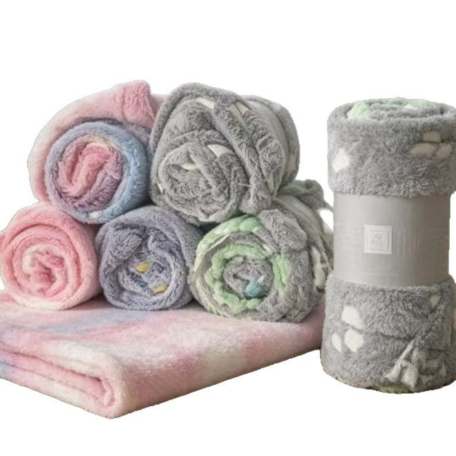 Cozy Decorative Throw Blanket — product view 5
