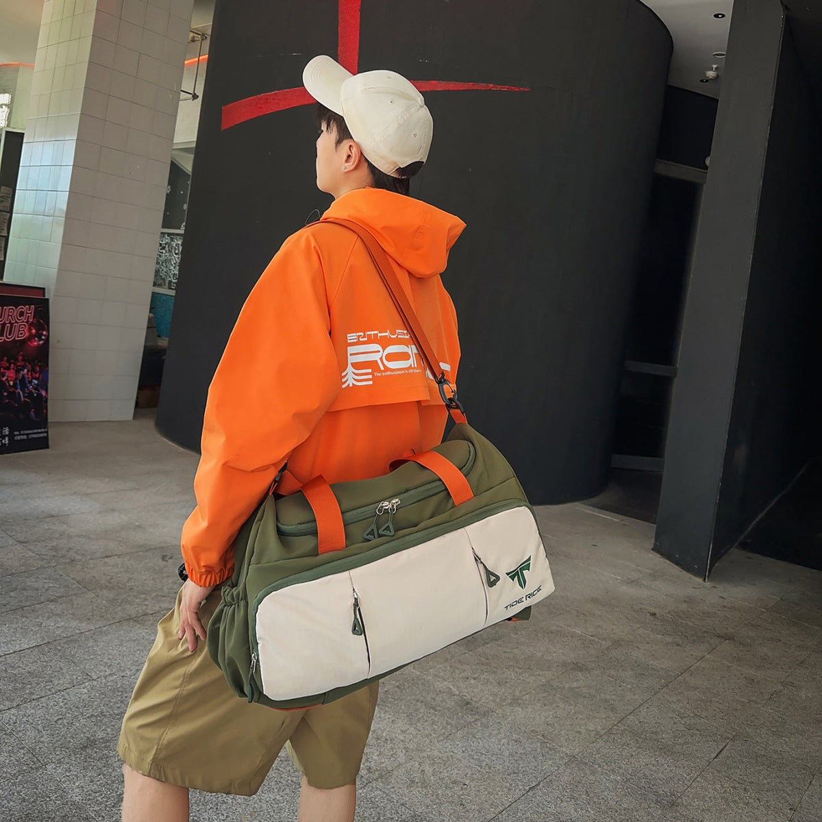 Versatile Sports Duffel Bag — product view 2
