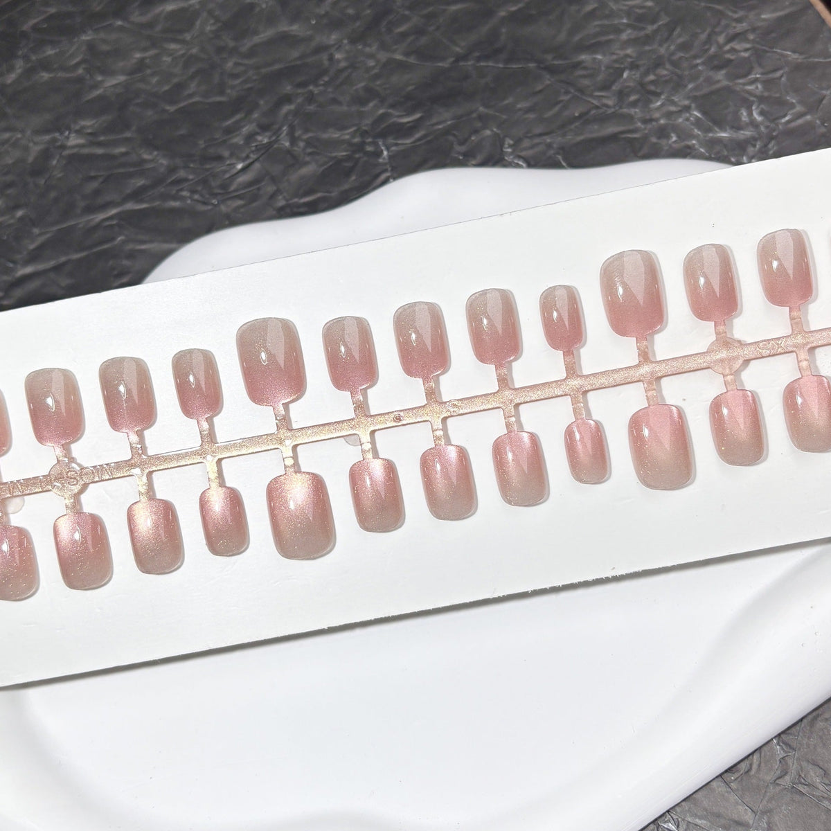Elegant Short Press-On Nail Set — product view 5