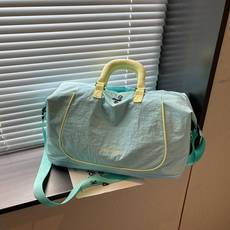 Lightweight Travel Weekender Bag — product view 6